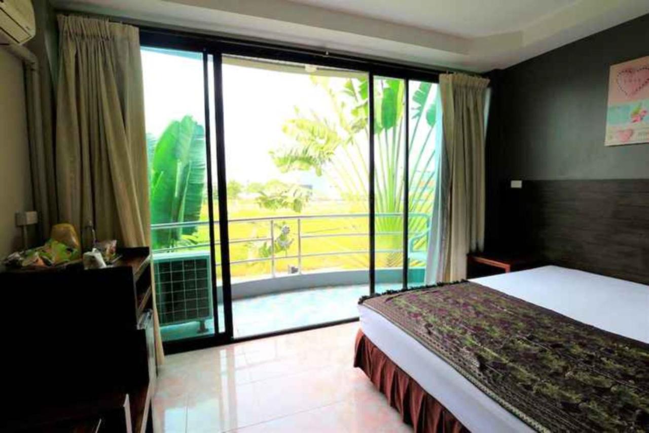 Platinum Place Bangkok Exterior photo